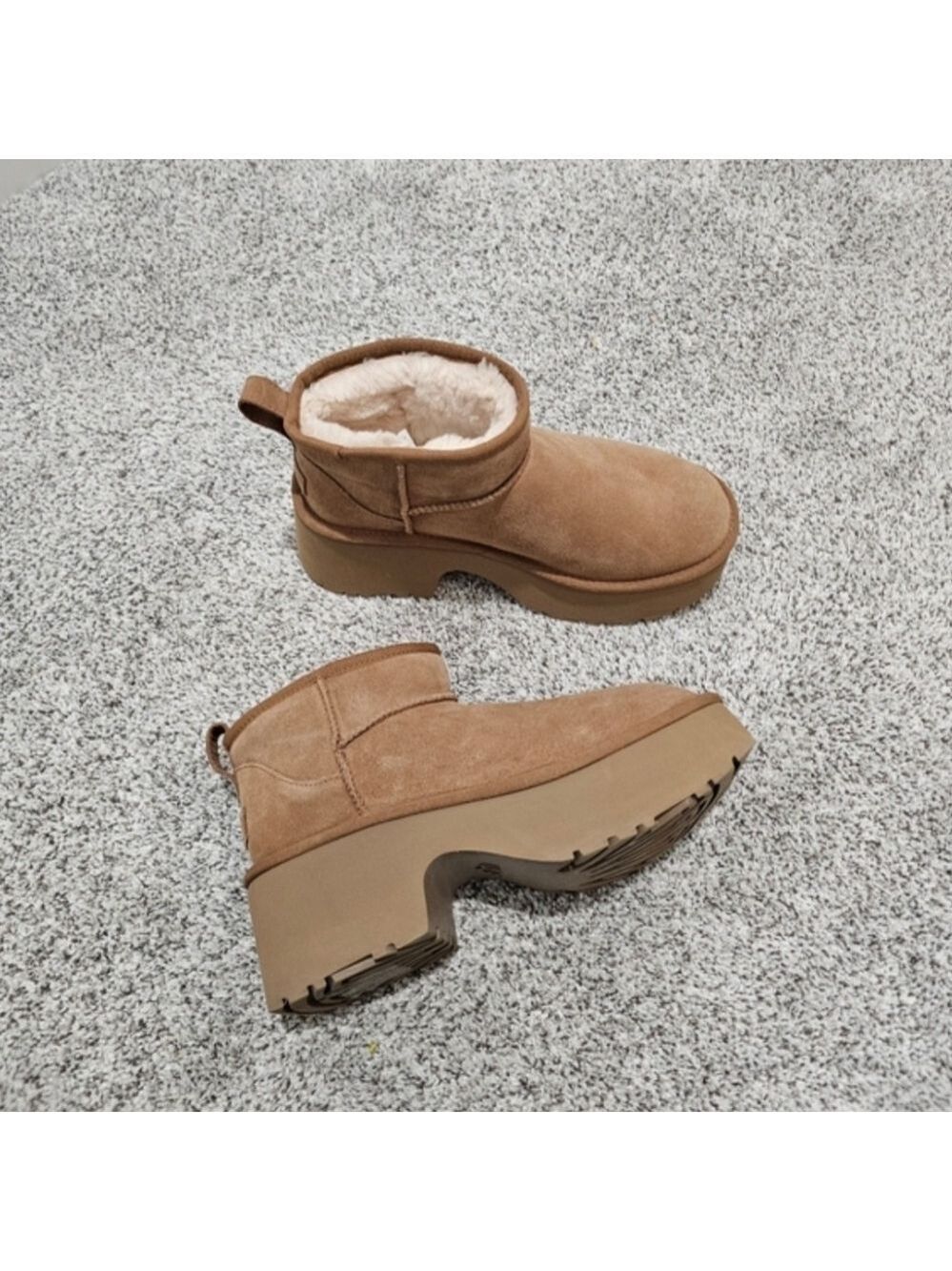 UGG Classic Ultra Mini New Heights Size 9 - Picture 4 of 11